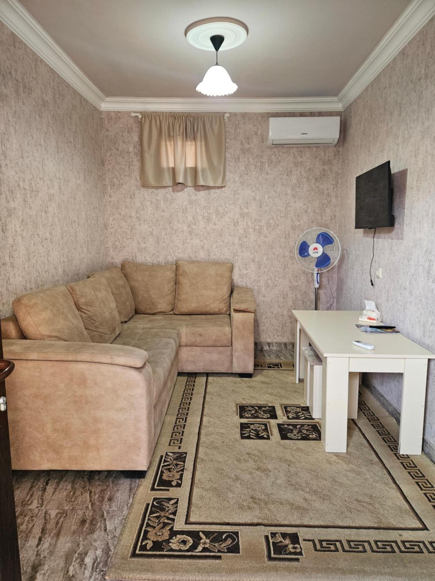 Galstyans Hotels Zvartnots Airport P'arak'ar Экстерьер фото